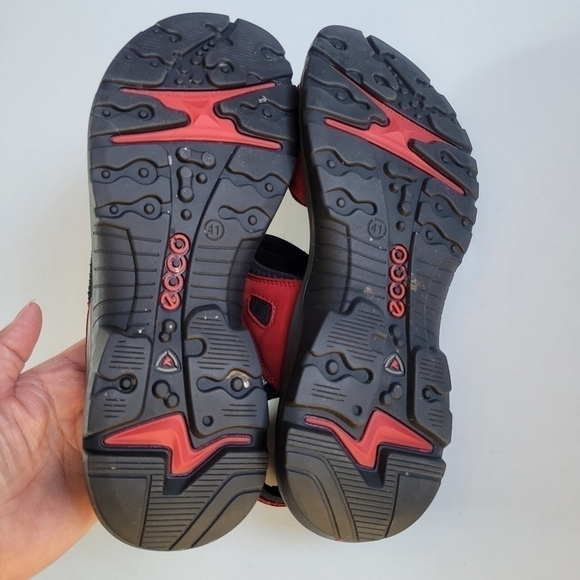 COPY - Ecco women's Off road Yucatan Sandals Chilli Red size 41. - Picture 4 of 14